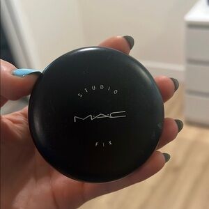 MAC Studio Fix Powder Plus Foundation